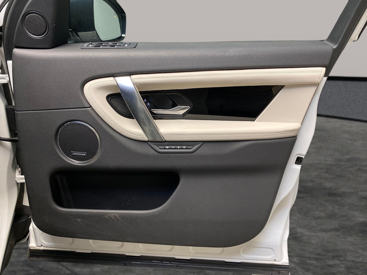 Used Land Rover Discovery Sport 2023 for sale - 78159598: Photo 29