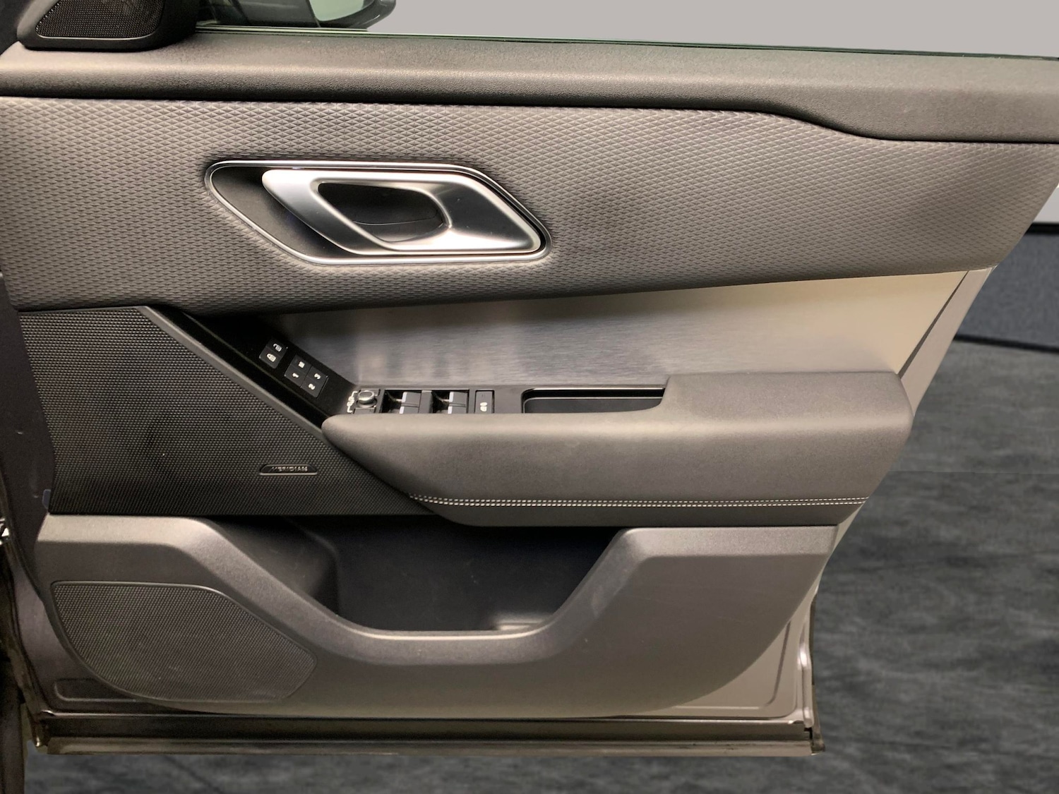 Used Land Rover Range Rover Velar 2021 for sale - 77532536: Photo 37