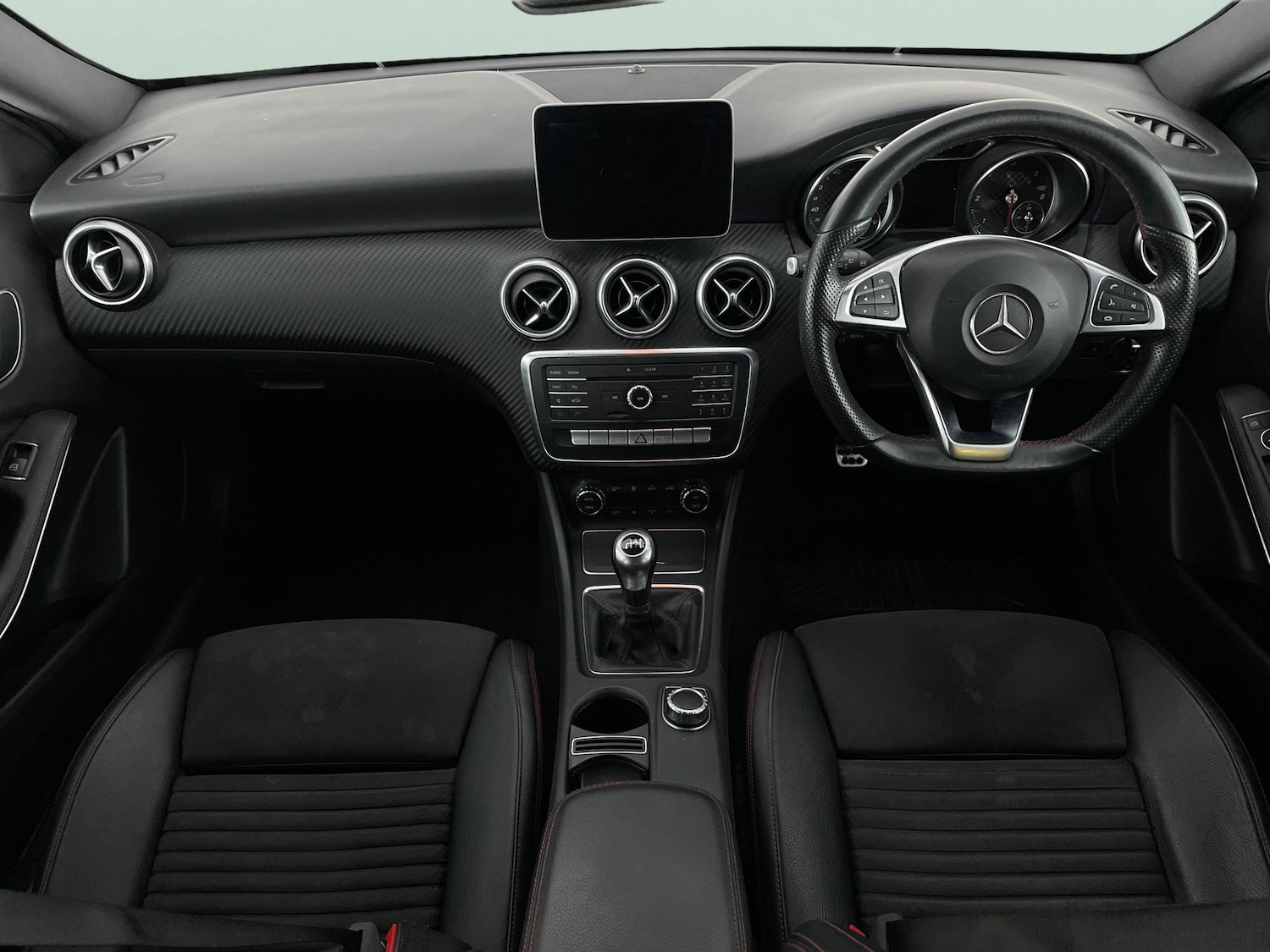 Used Mercedes-Benz A-Class 2018 for sale - 77381350: Photo 6