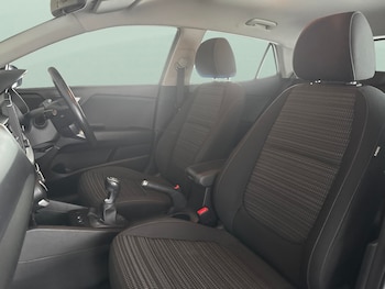 Used Kia Stonic 2019 for sale - 79220667: Photo
