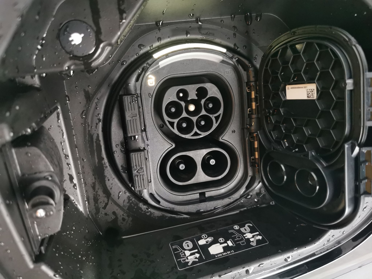 Used Mercedes-Benz EQA 2025 for sale - 77665475: Photo 33