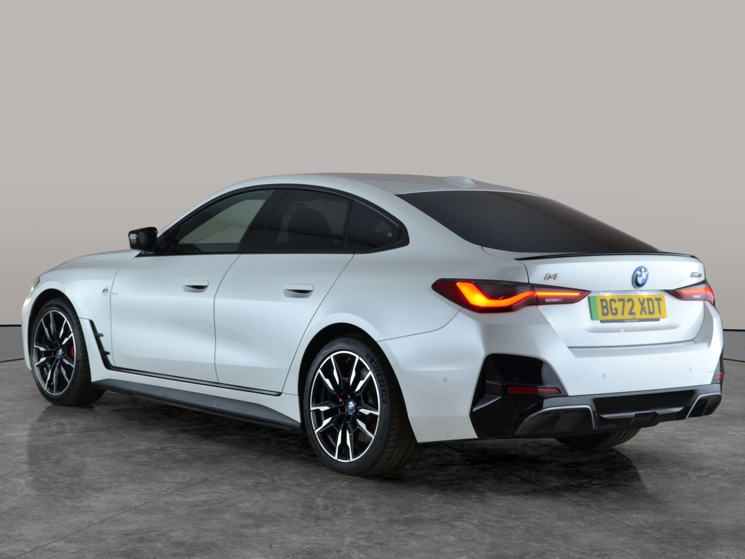 Used BMW i4 2022 for sale - 77413161: Photo 14