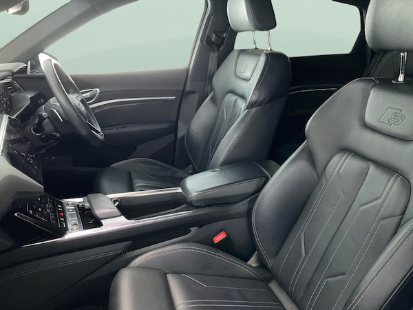 Used Audi e-tron 2022 for sale - 76290689: Photo 11
