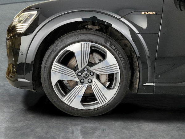 Used Audi e-tron 2022 for sale - 76290689: Photo 34