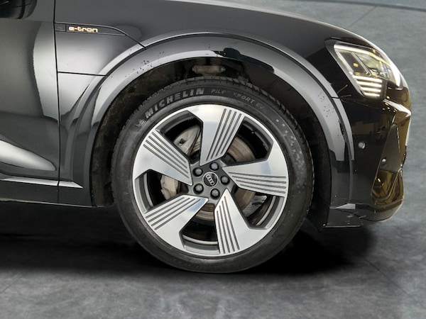 Used Audi e-tron 2022 for sale - 76290689: Photo 36