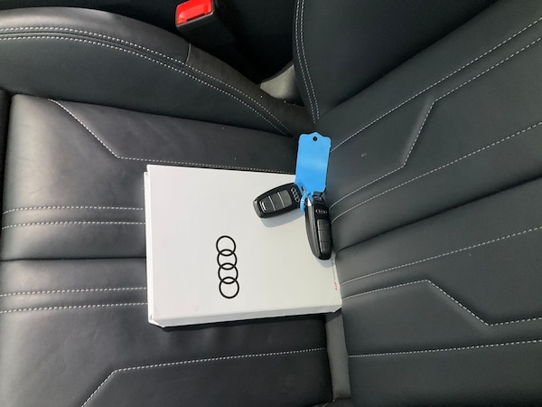 Used Audi e-tron 2022 for sale - 76290689: Photo 46