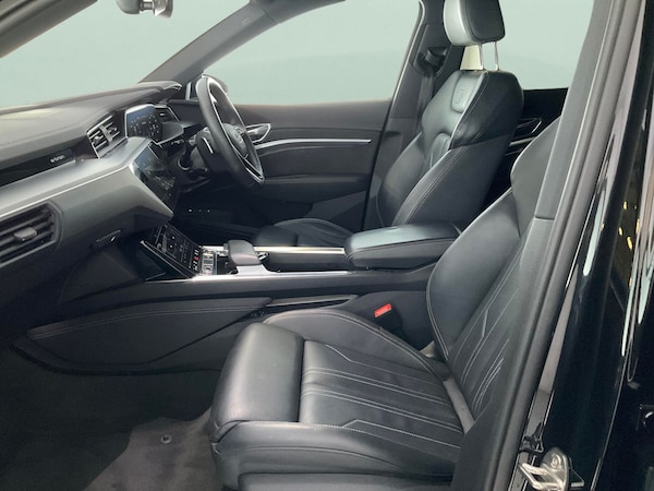 Used Audi e-tron 2022 for sale - 76290689: Photo 6