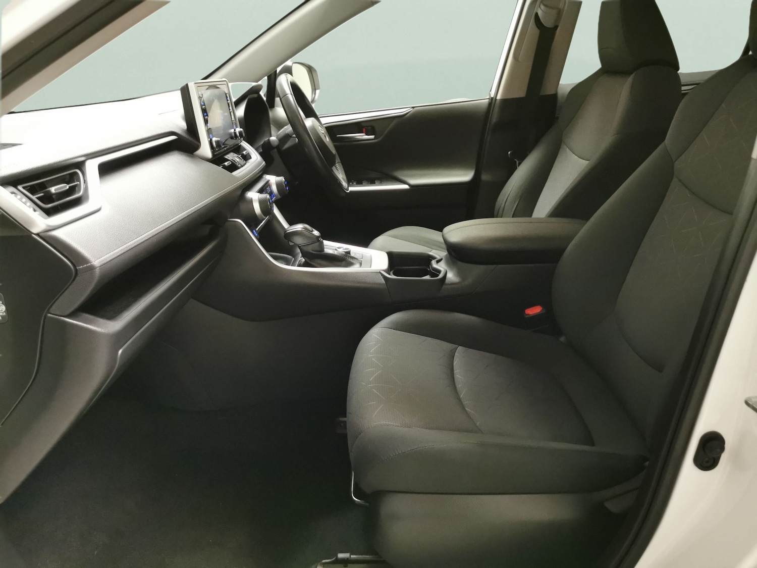 Used Toyota RAV4 2020 for sale - 77918336: Photo 4