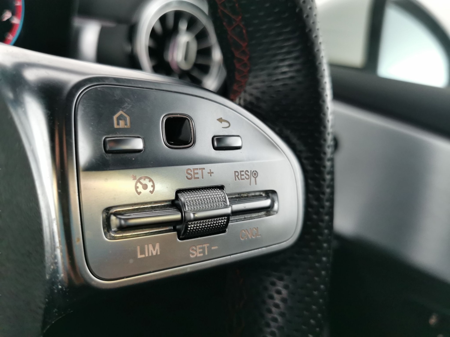 Used Mercedes-Benz A-Class 2020 for sale - 77635712: Photo 20