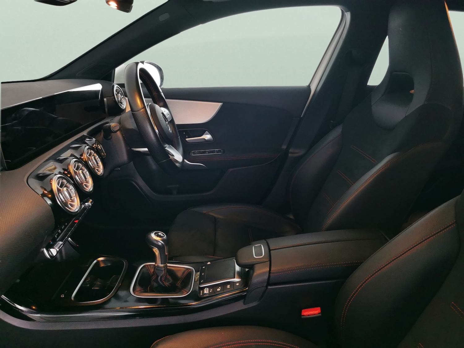 Used Mercedes-Benz A-Class 2020 for sale - 77635712: Photo 4