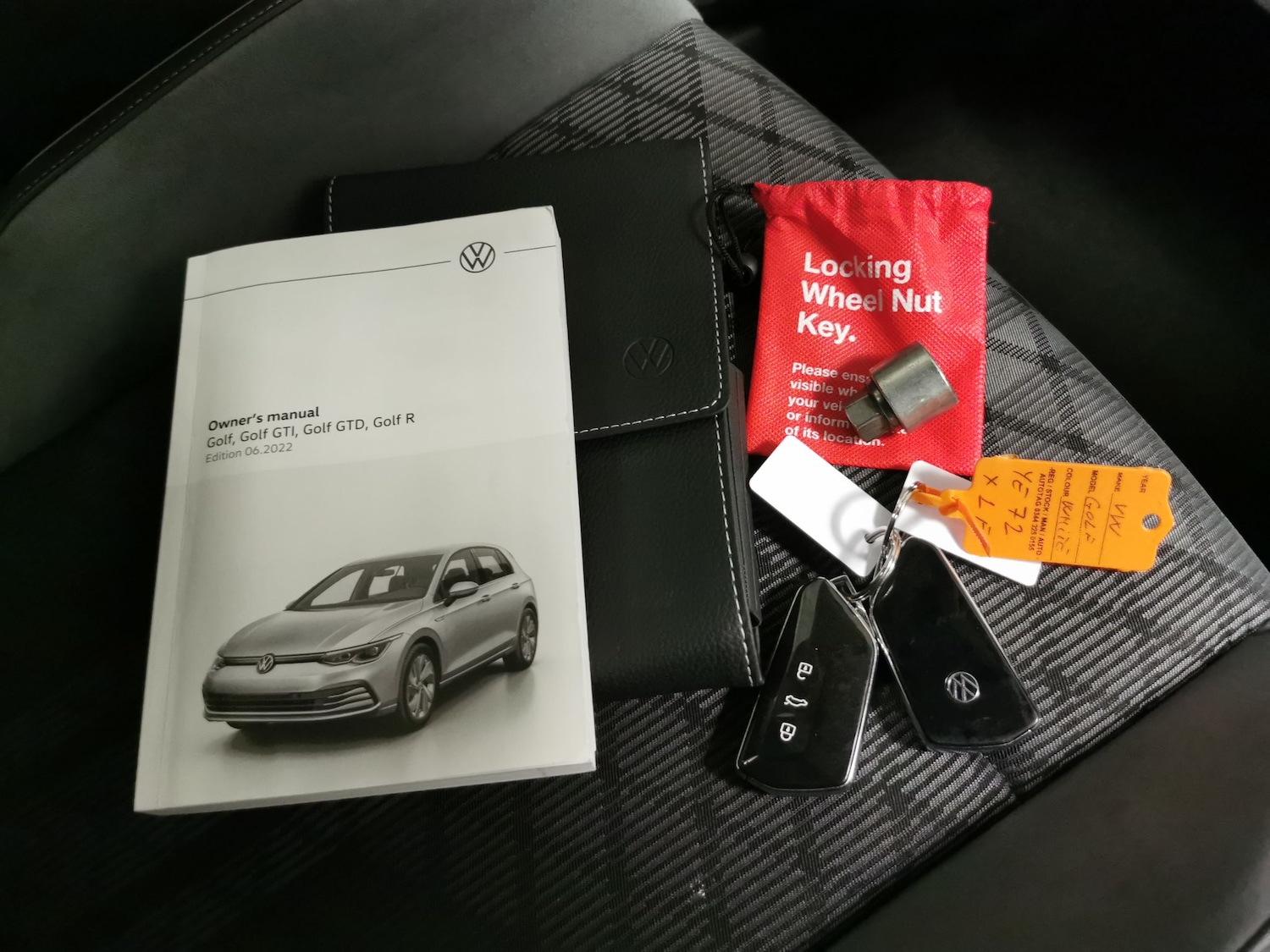 Used Volkswagen Golf 2022 for sale - 76696808: Photo 32