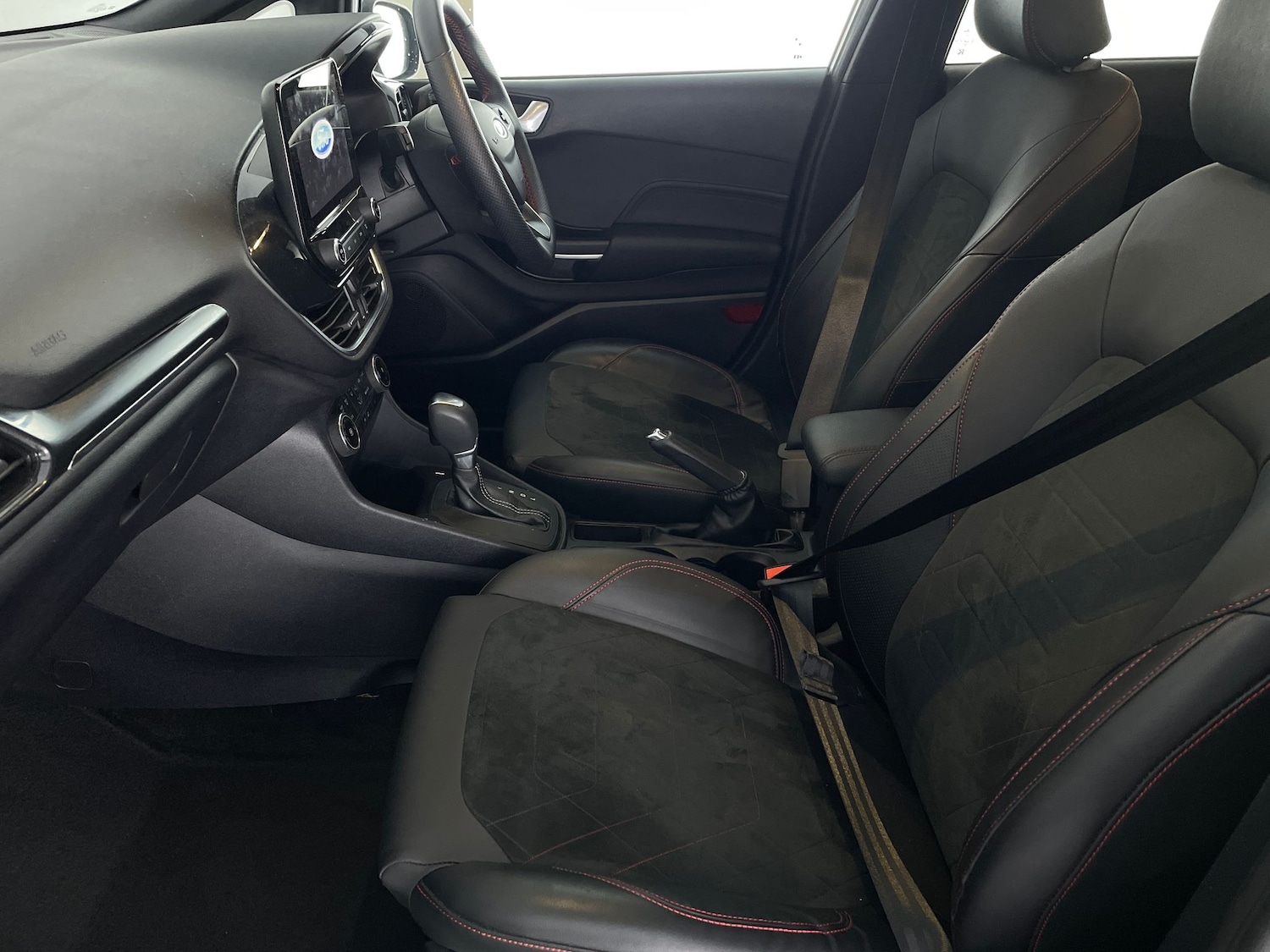 Used Ford Fiesta 2023 for sale - 77505394: Photo 4