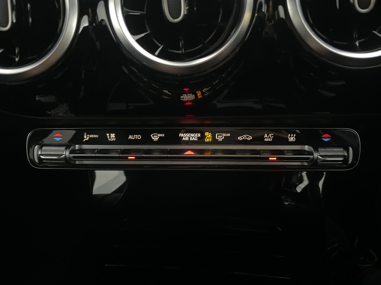 Used Mercedes-Benz A-Class 2020 for sale - 76766636: Photo 21