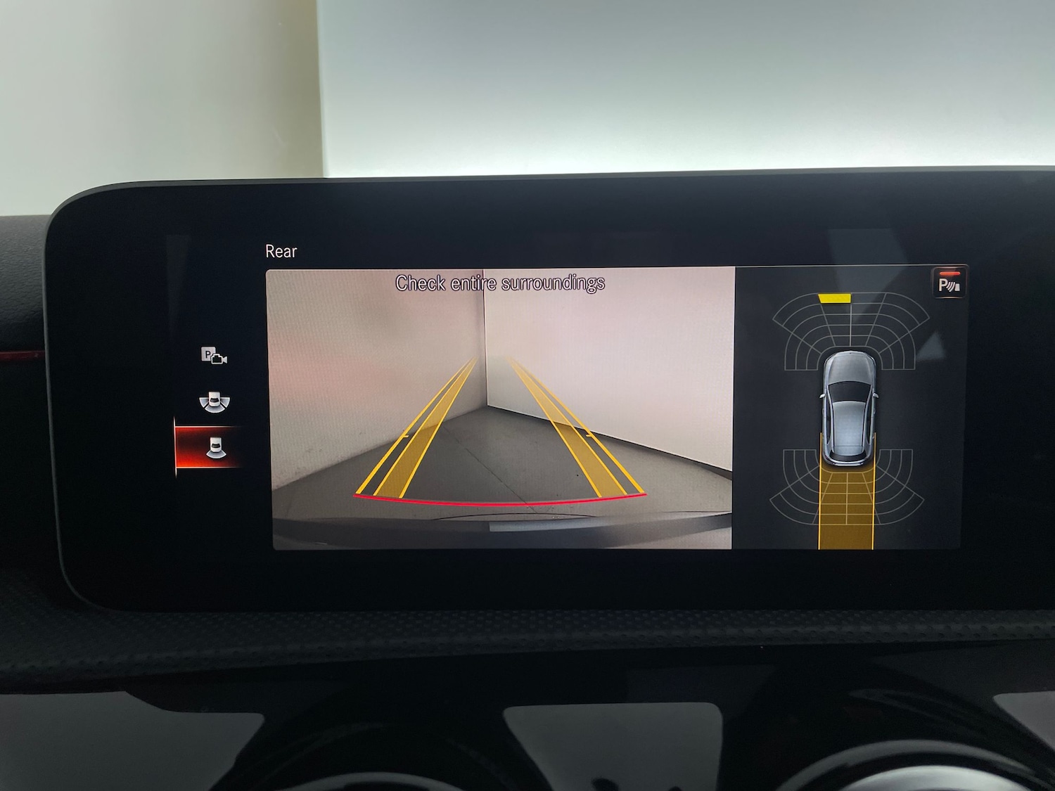 Used Mercedes-Benz A-Class 2020 for sale - 76766636: Photo 5