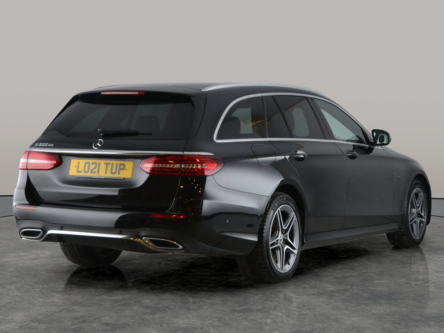 Used Mercedes-Benz E Class 2021 for sale - 77532531: Photo 11