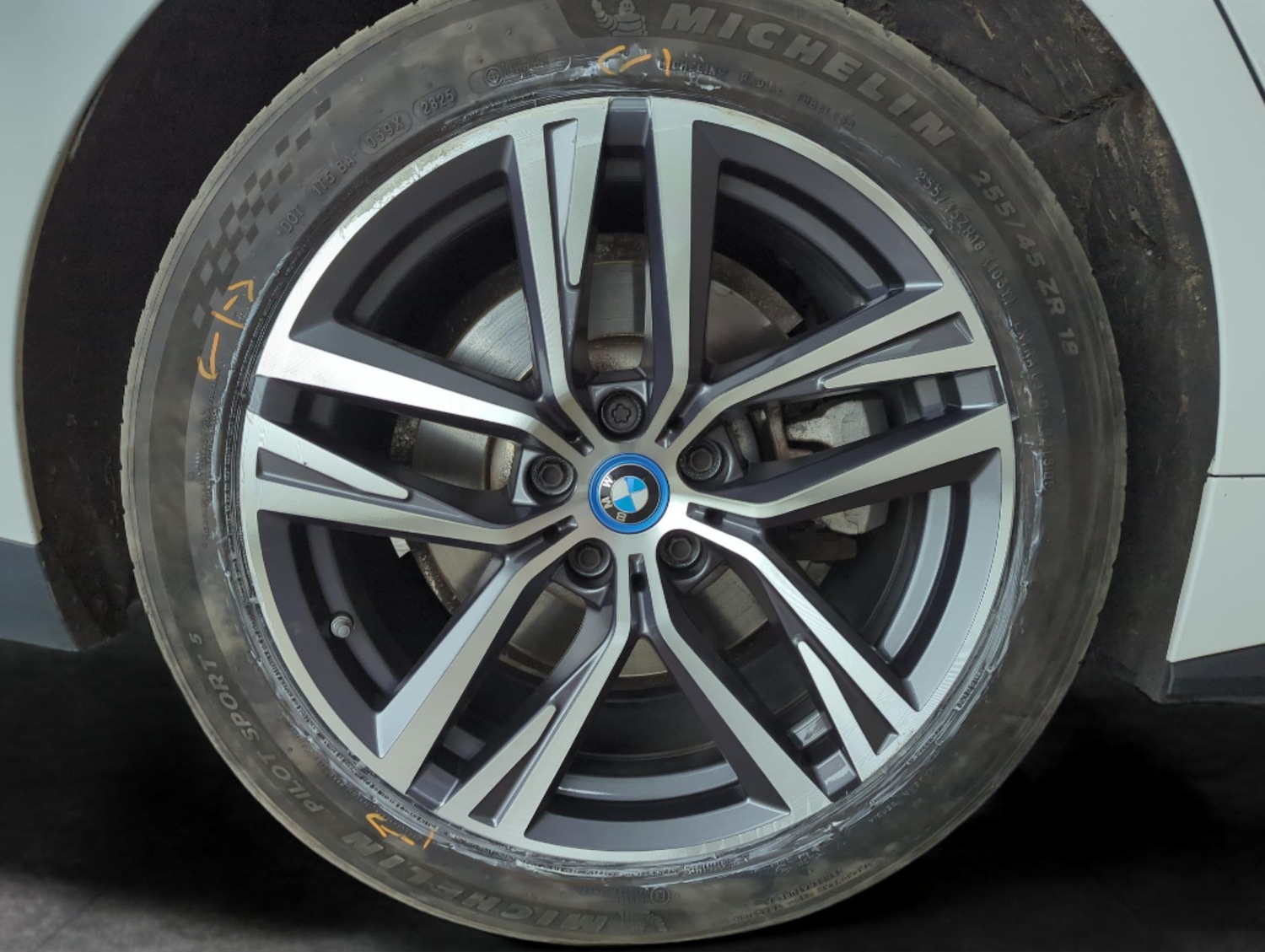 Used BMW i4 2022 for sale - 77760367: Photo 27