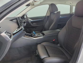 Used BMW i4 2022 for sale - 77760367: Photo