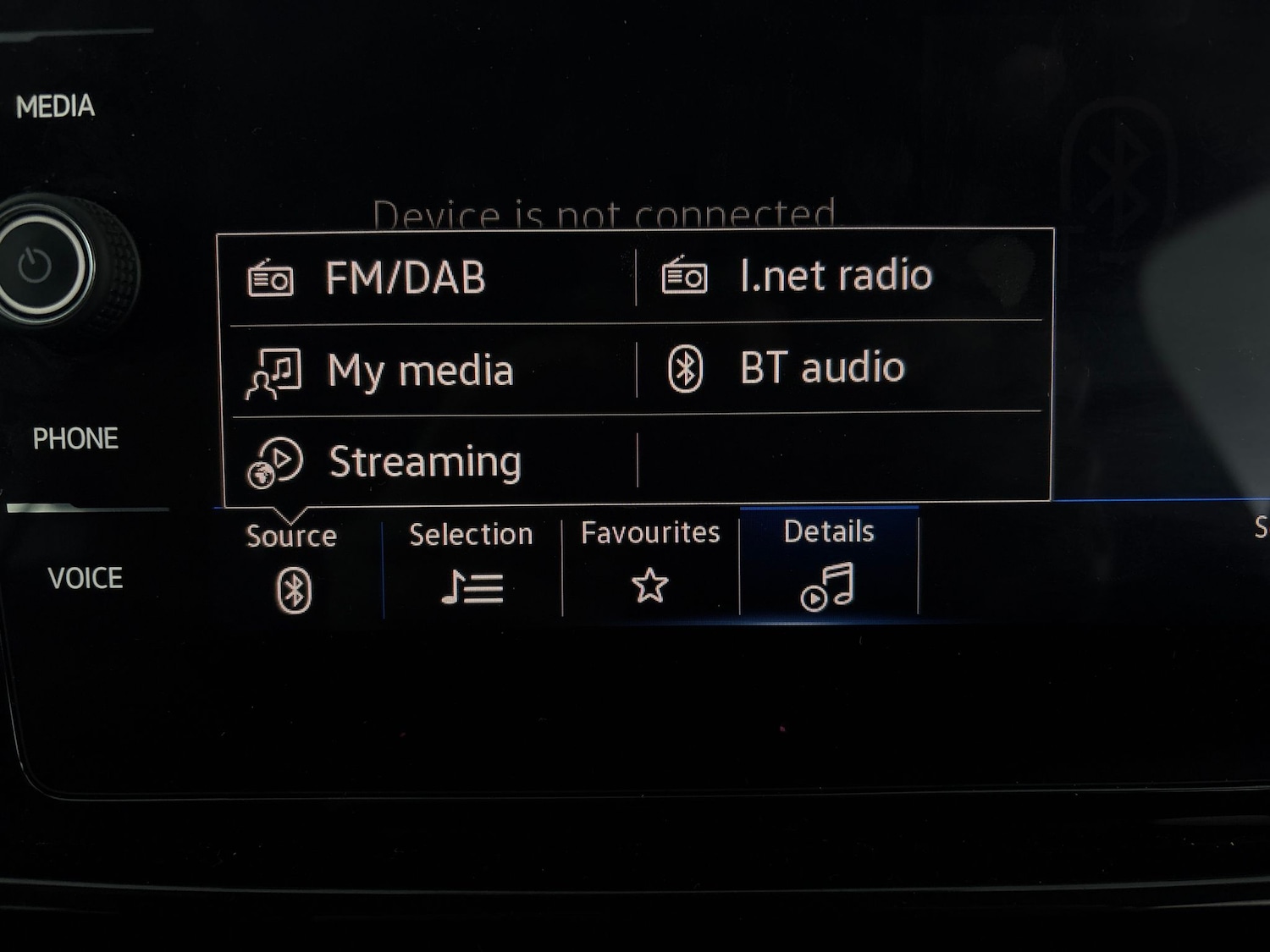 Used Volkswagen T-Roc 2024 for sale - 77702965: Photo 15