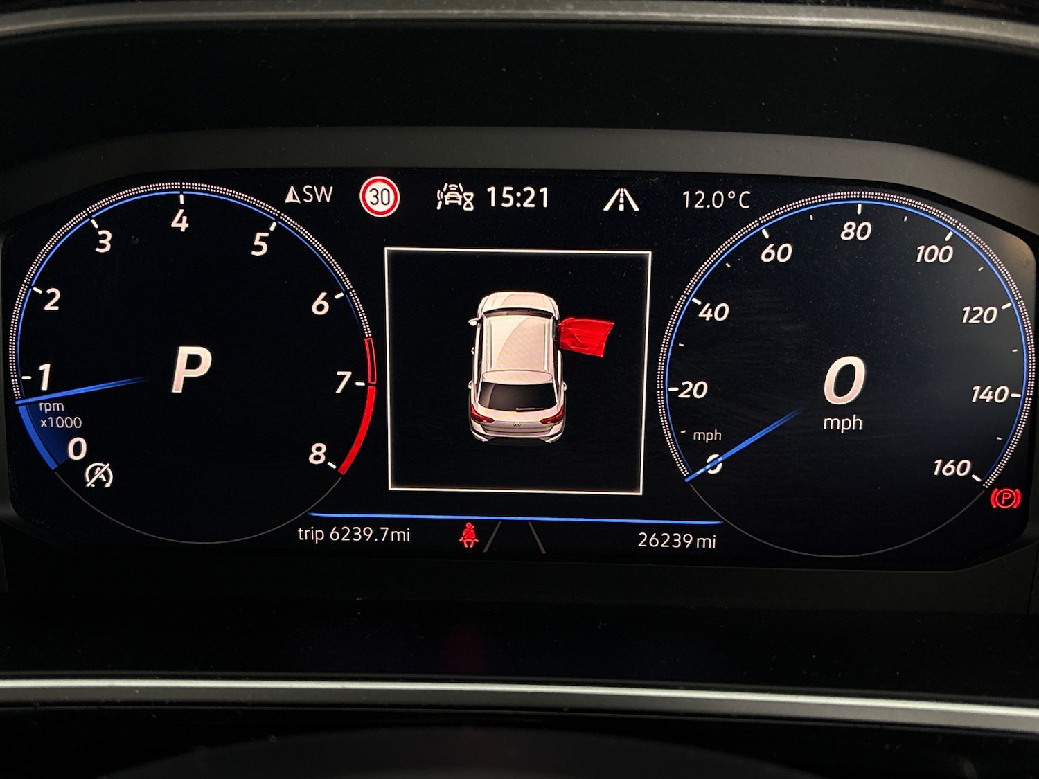 Used Volkswagen T-Roc 2024 for sale - 77702965: Photo 25