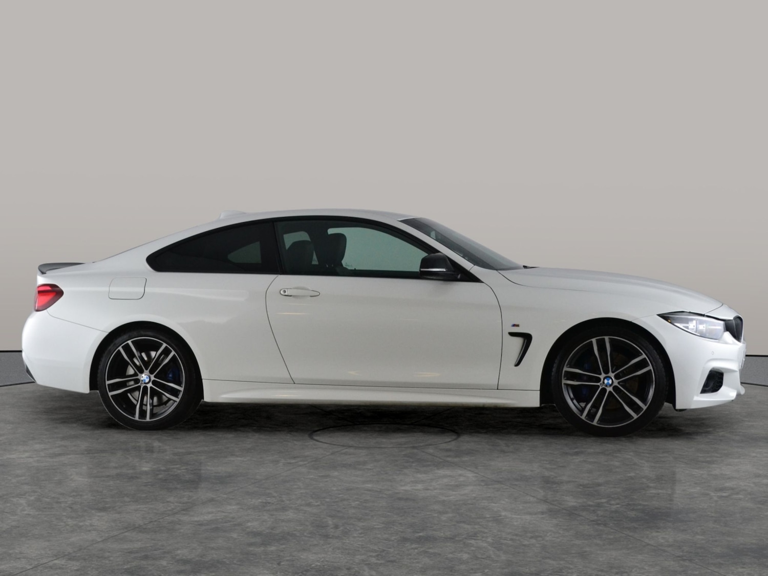 Used BMW 4 Series 2019 for sale - 77629790: Photo 13