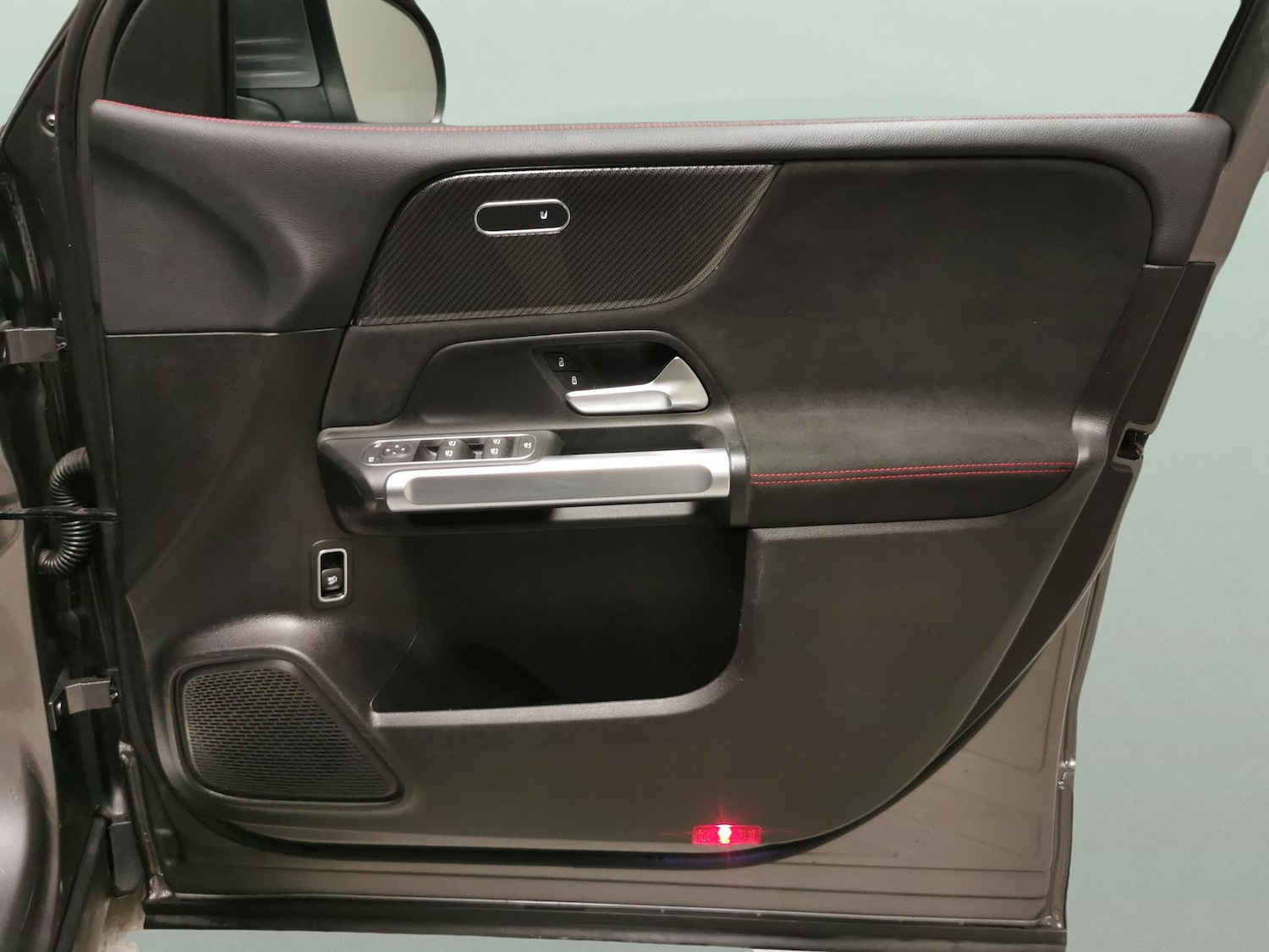 Used Mercedes-Benz GLB 2020 for sale - 76518345: Photo 29