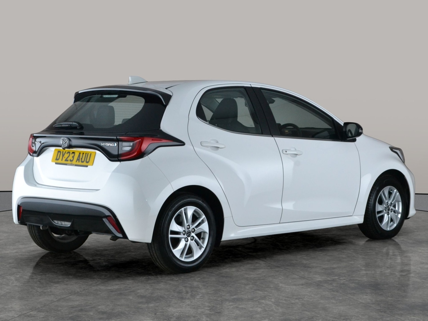 Used Mazda Mazda2 HYBRID 2023 for sale - 77636409: Photo 10