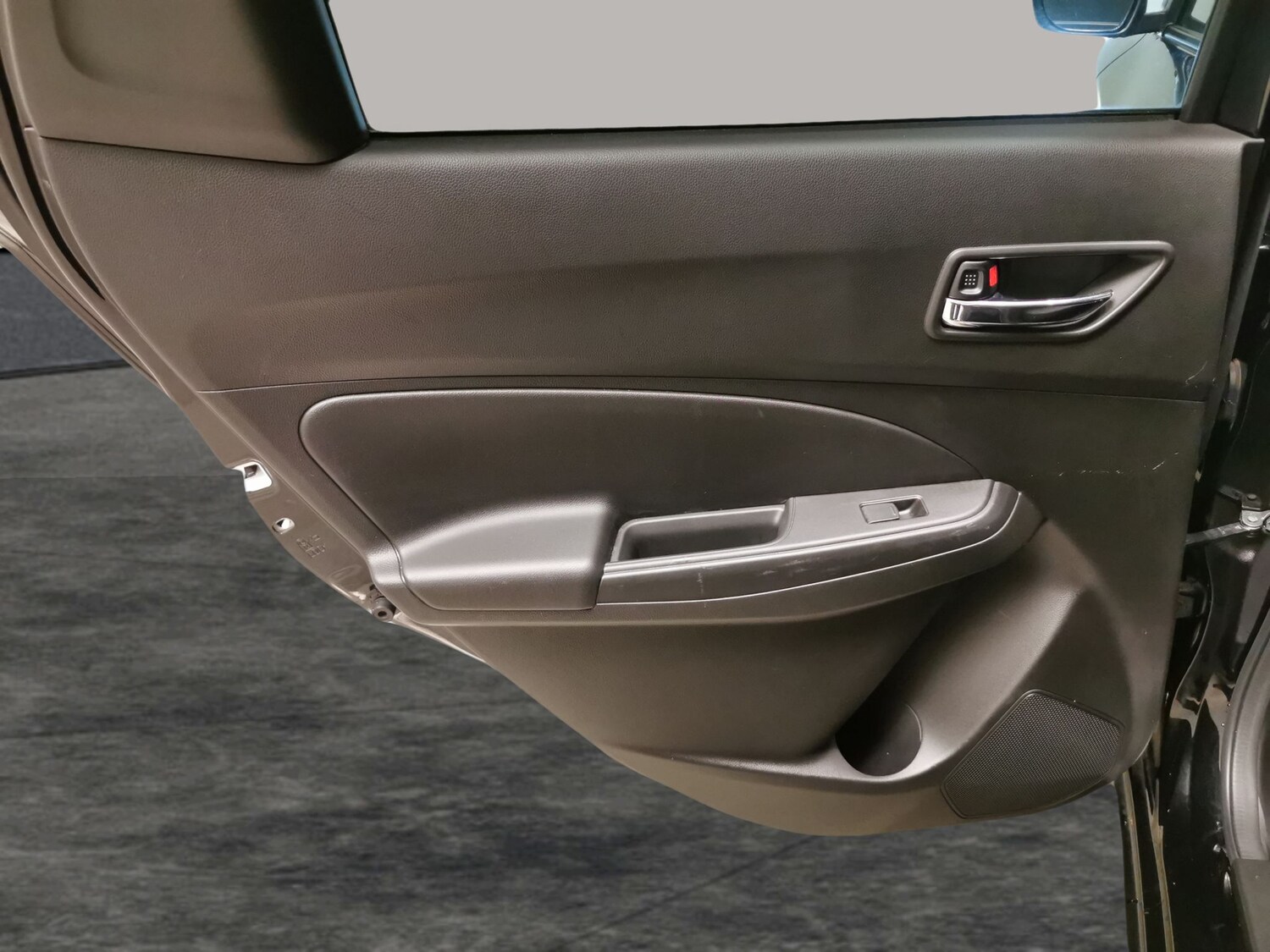 Used Suzuki Swift 2023 for sale - 78137419: Photo 26