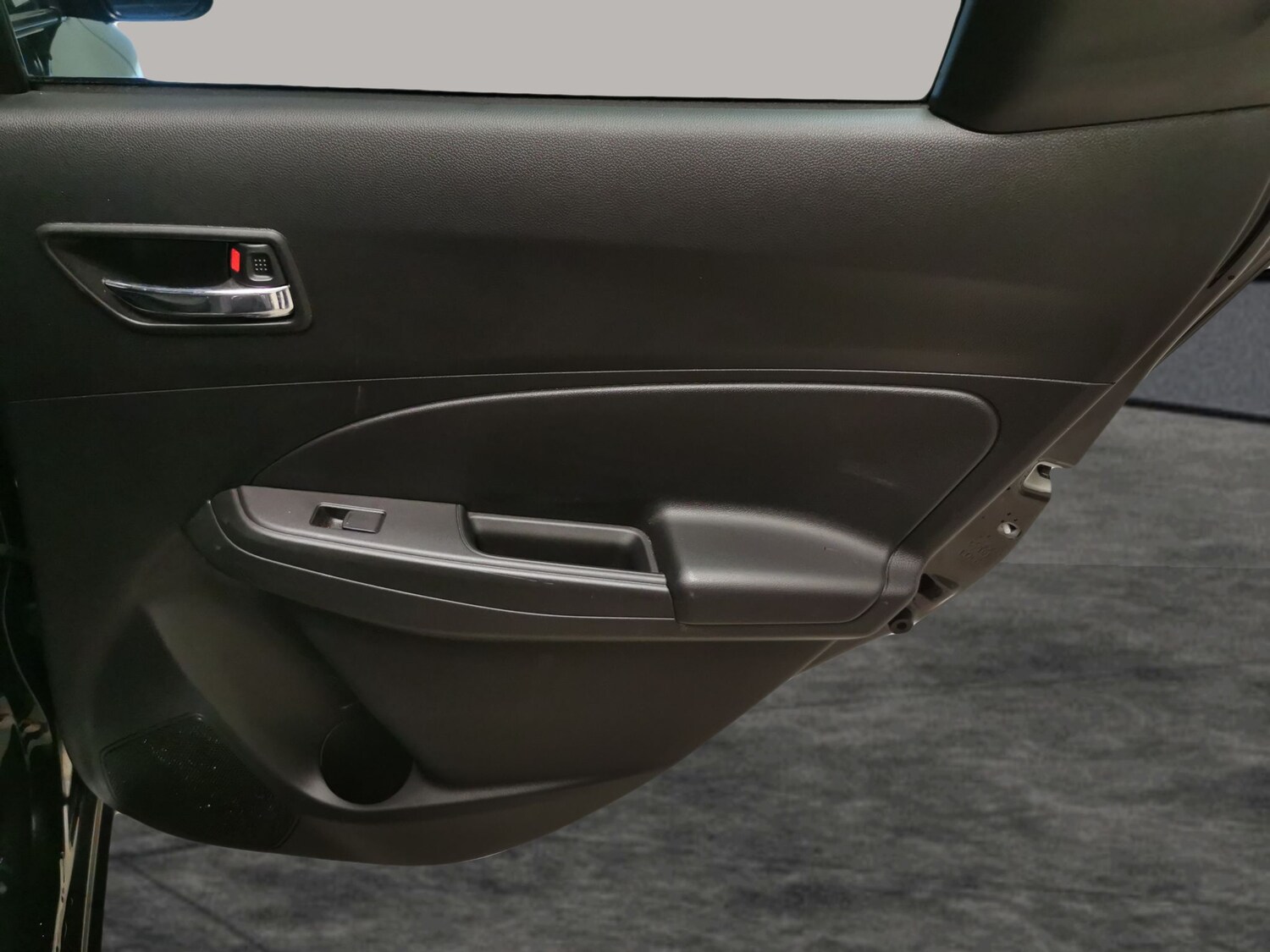 Used Suzuki Swift 2023 for sale - 78137419: Photo 27