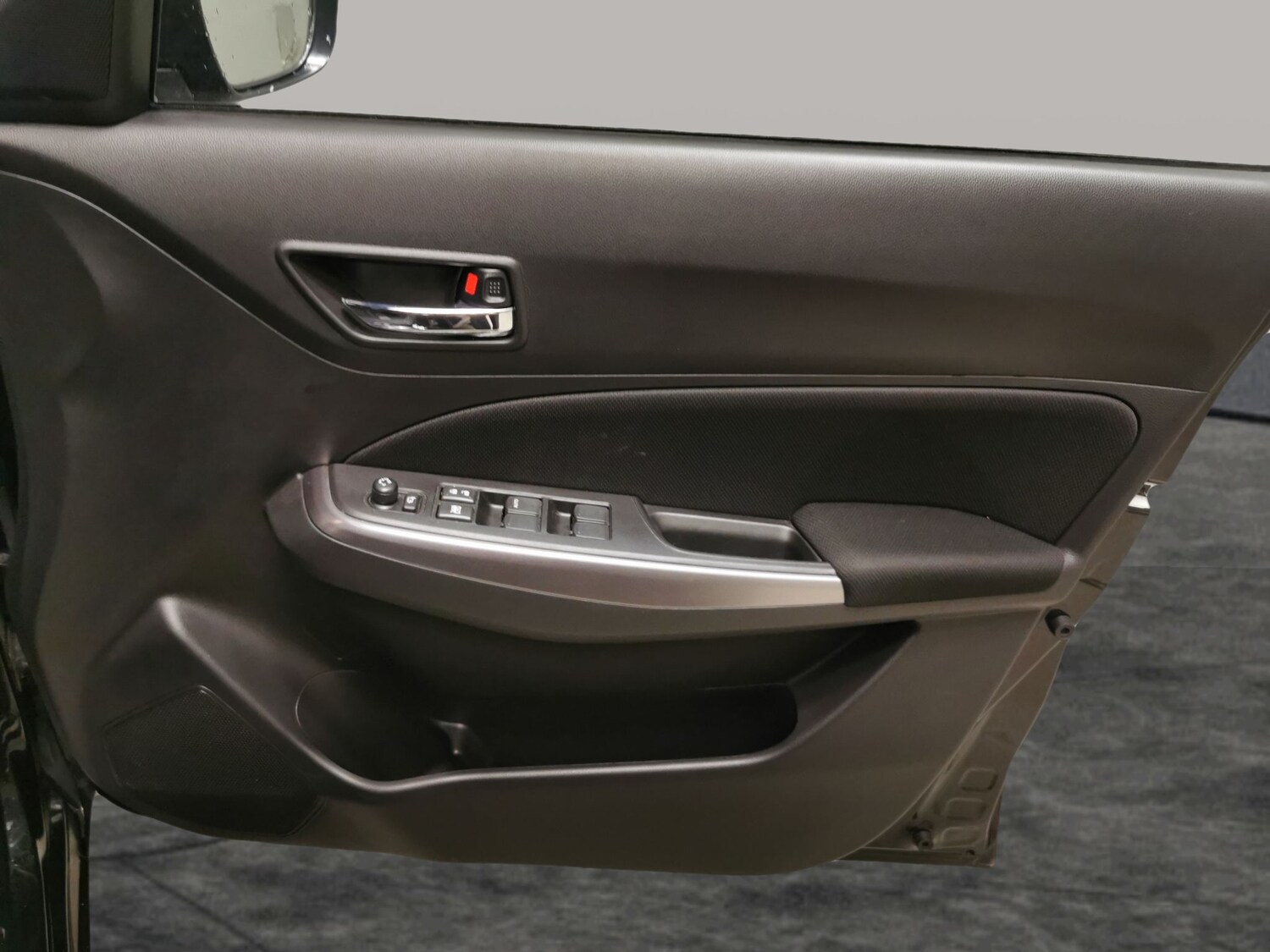 Used Suzuki Swift 2023 for sale - 78137419: Photo 28