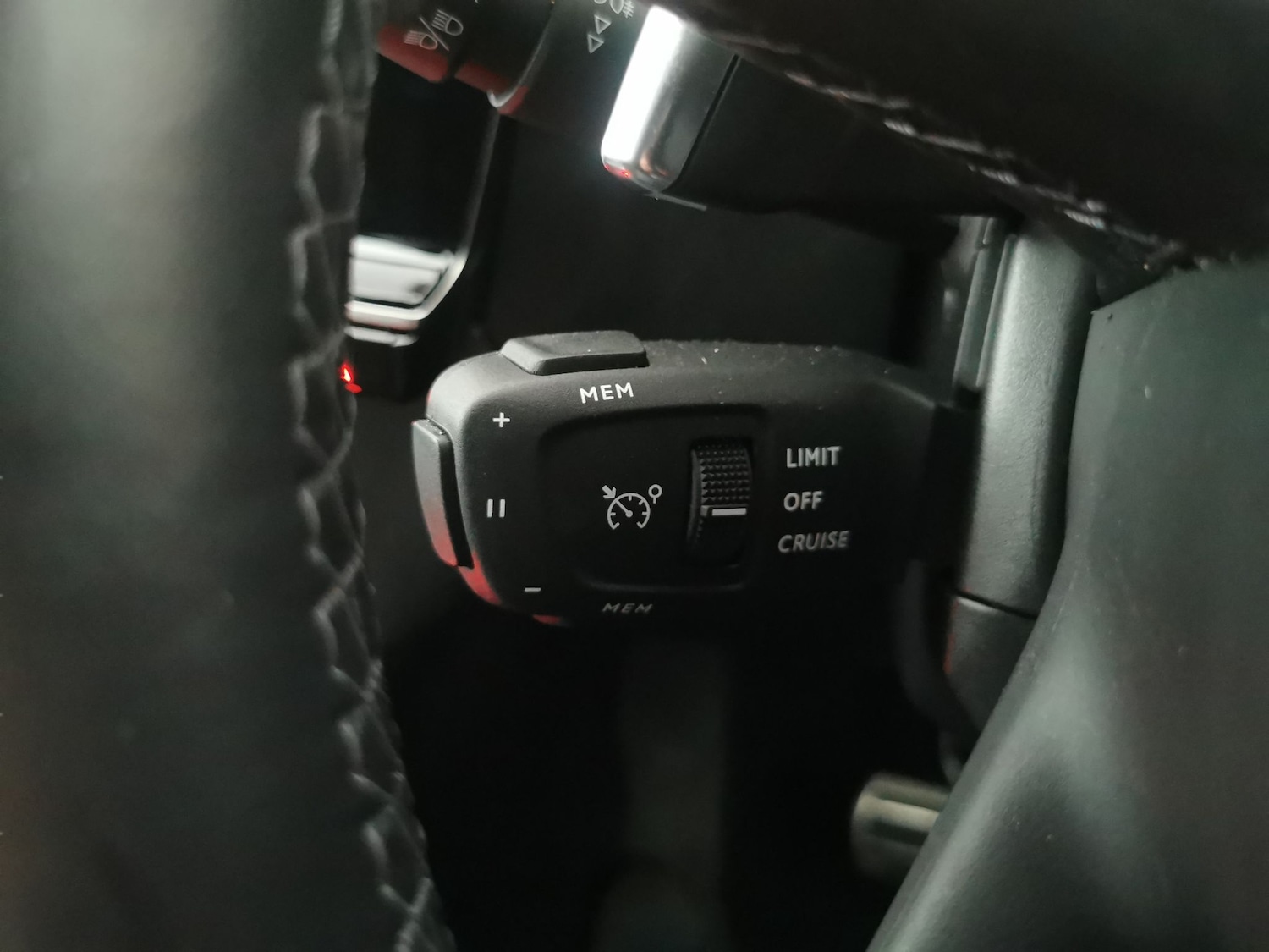 Used DS Automobiles DS 7 Crossback 2022 for sale - 77634857: Photo 26