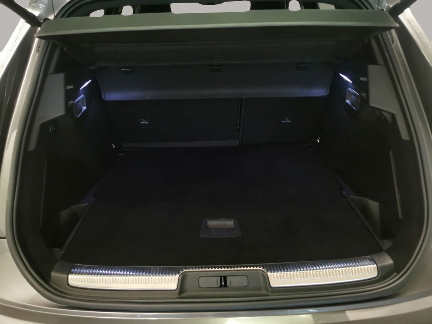 Used DS Automobiles DS 7 Crossback 2022 for sale - 77634857: Photo 39