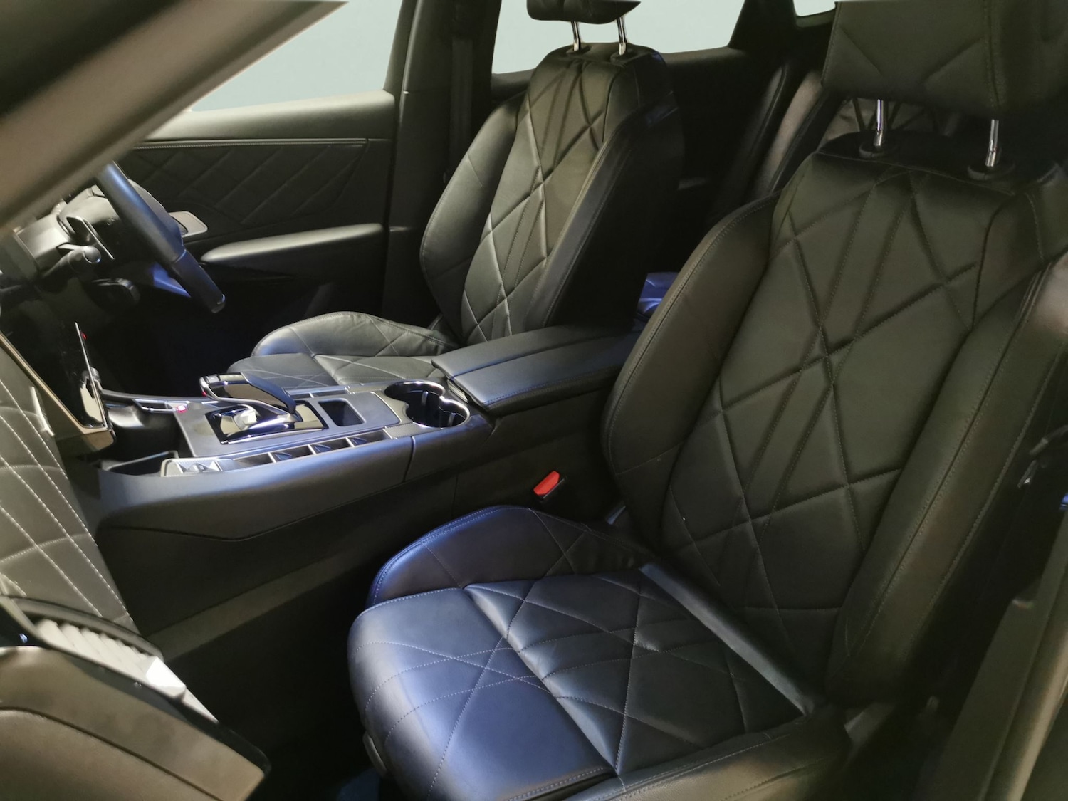 Used DS Automobiles DS 7 Crossback 2022 for sale - 77634857: Photo 6