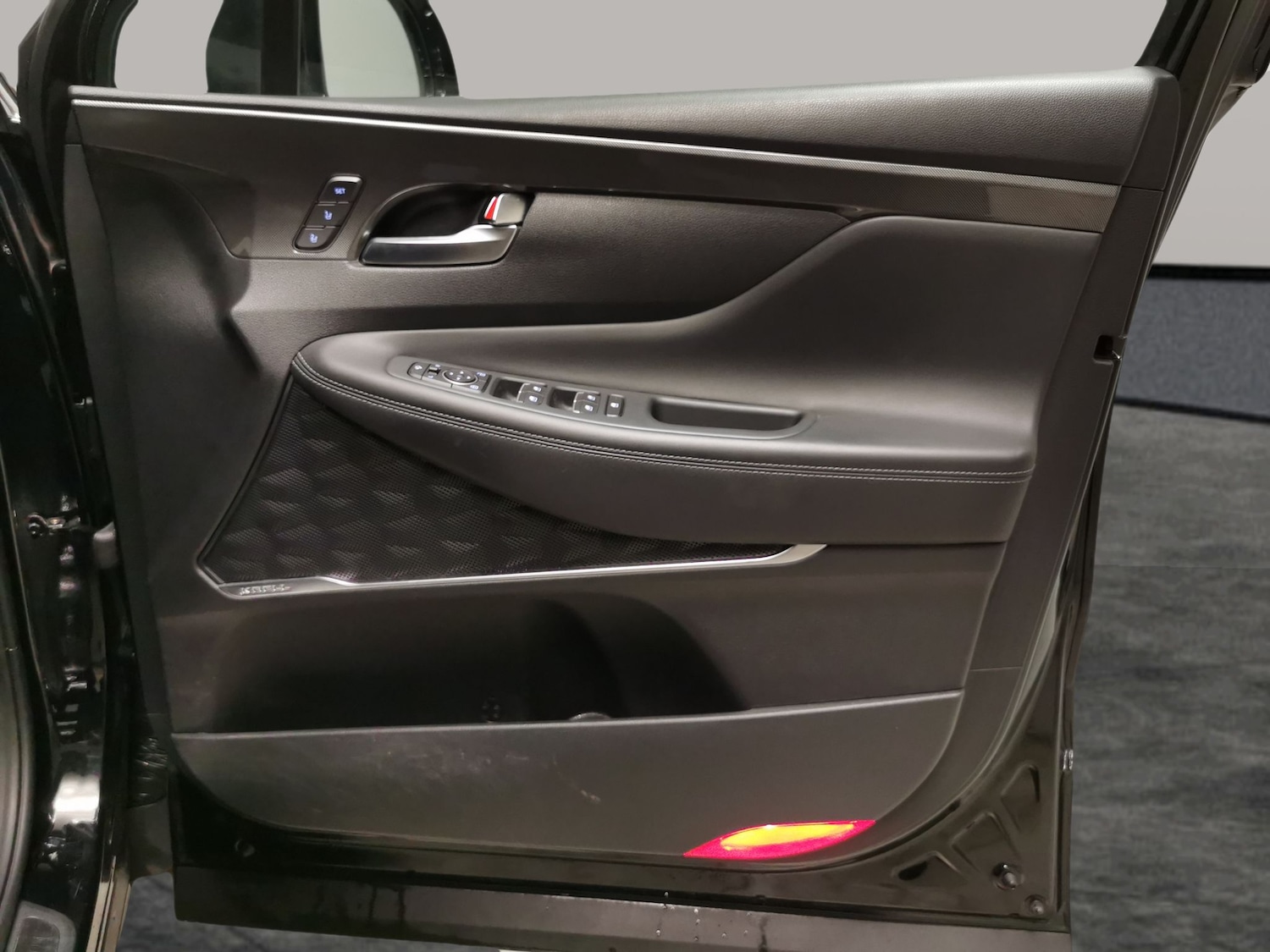 Used Hyundai Santa Fe 2023 for sale - 77055774: Photo 35