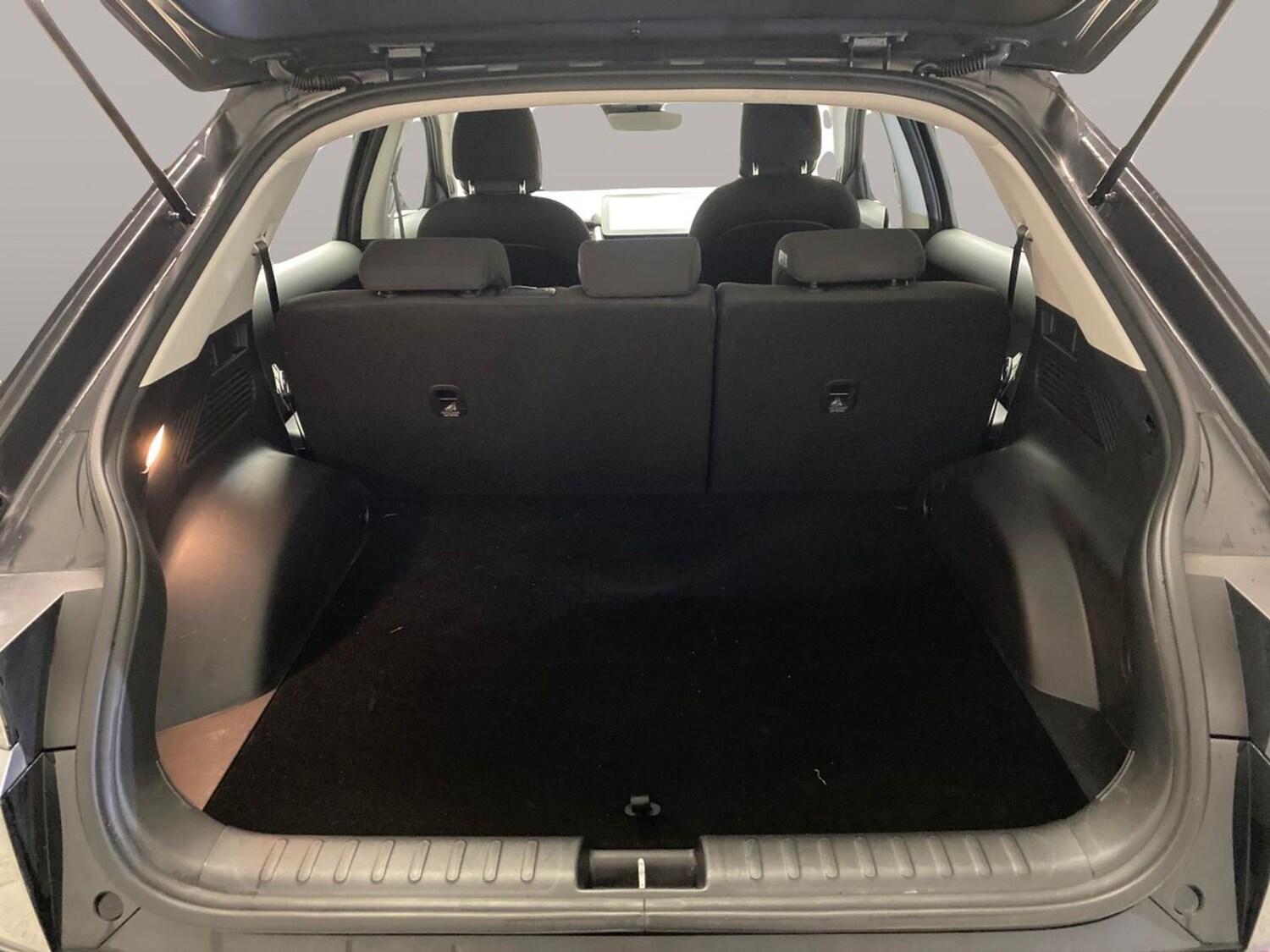 Used Hyundai IONIQ 5 2024 for sale - 77946704: Photo 32