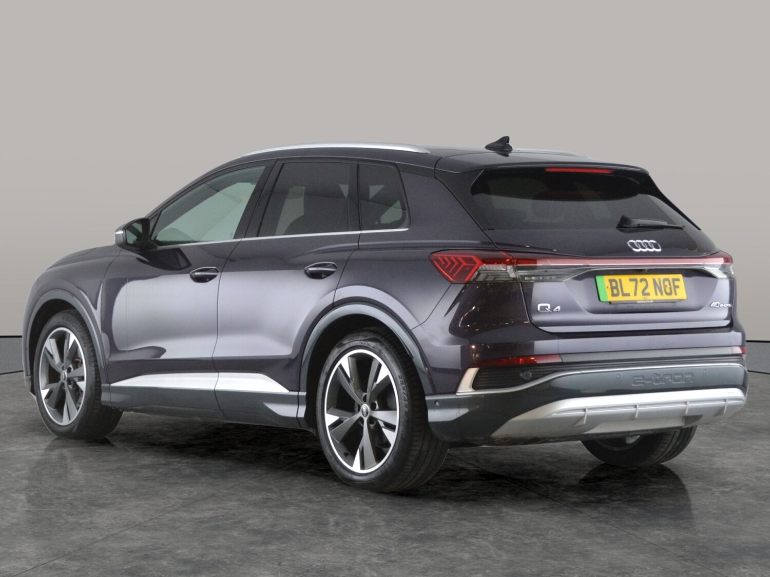 Used Audi Q4 e-tron 2023 for sale - 77760372: Photo 8