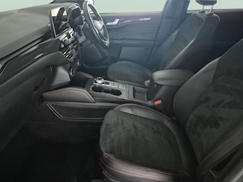 Used Ford Kuga 2023 for sale - 79528786: Photo
