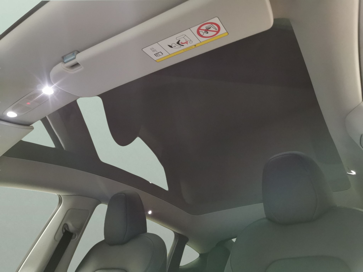 Used Tesla Model Y 2024 for sale - 77810555: Photo 5