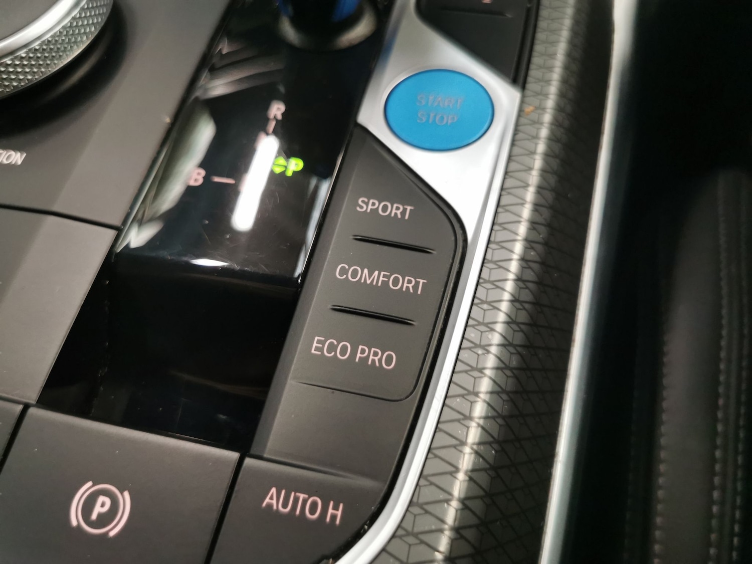 Used BMW i4 2022 for sale - 77480451: Photo 19