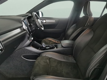 Used Volvo XC40 2019 for sale - 76818976: Photo