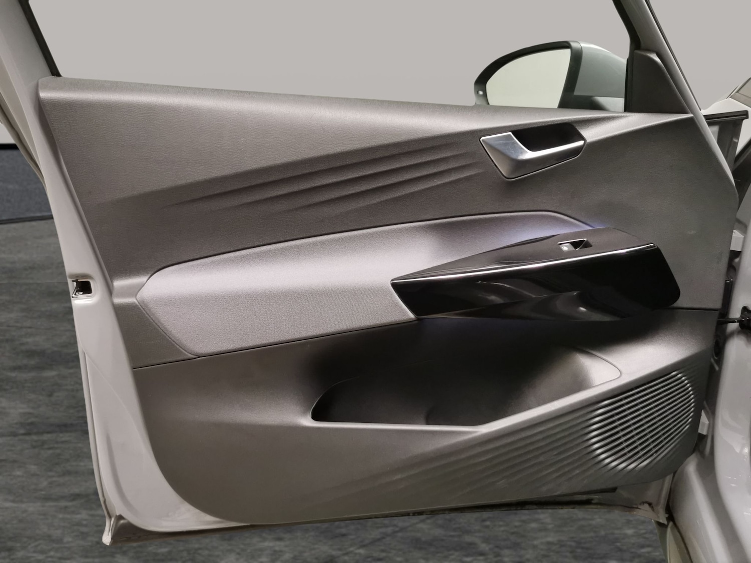 Used Volkswagen ID.3 2023 for sale - 77894196: Photo 21