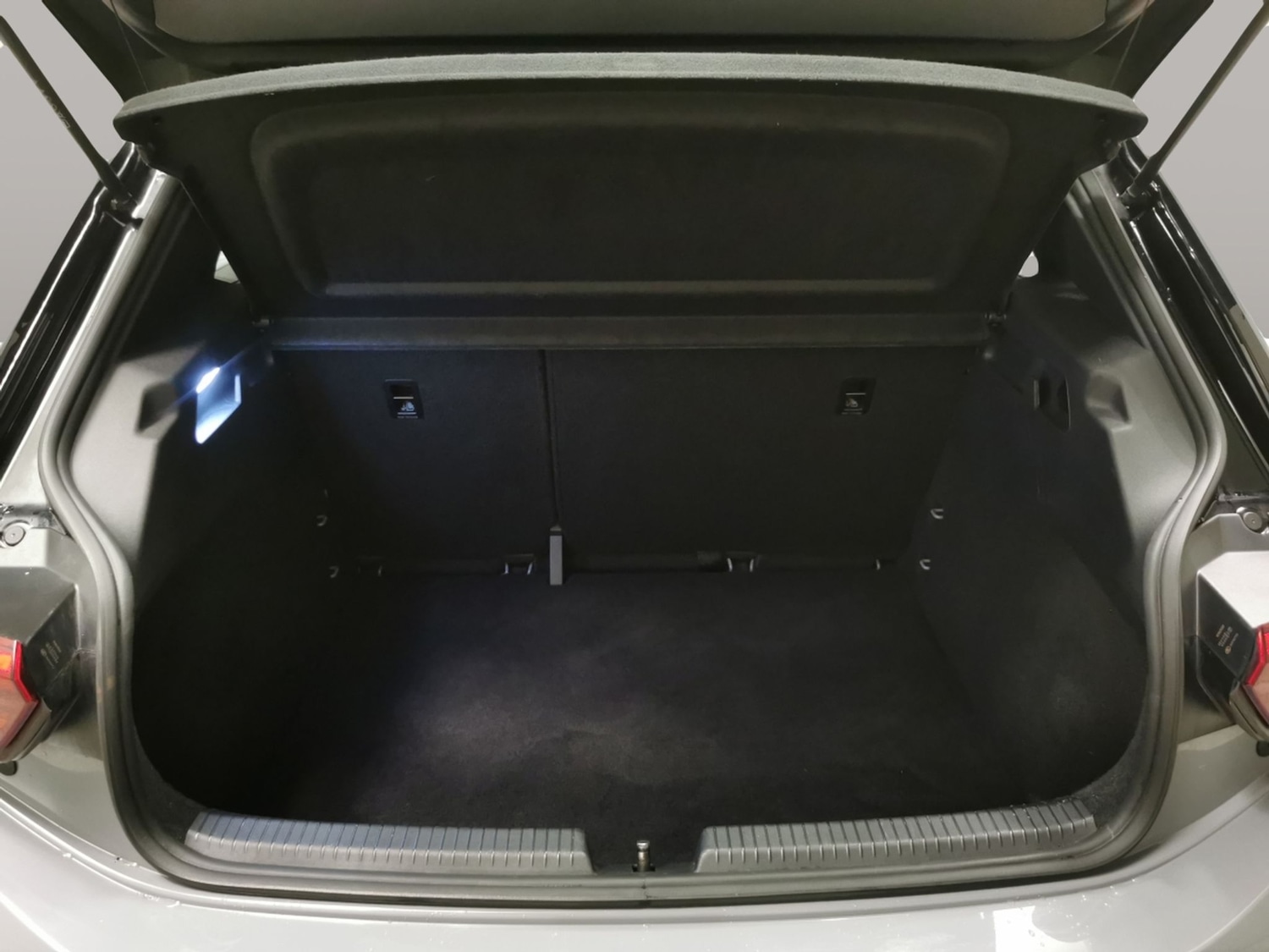 Used Volkswagen ID.3 2023 for sale - 77894196: Photo 28