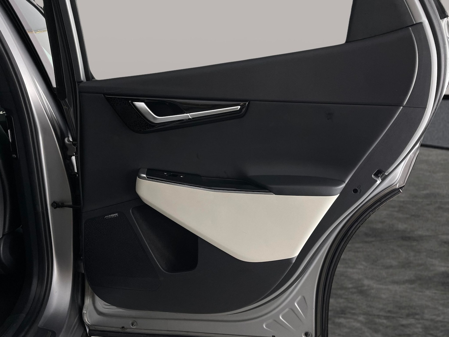 Used Kia EV6 2022 for sale - 77398755: Photo 43