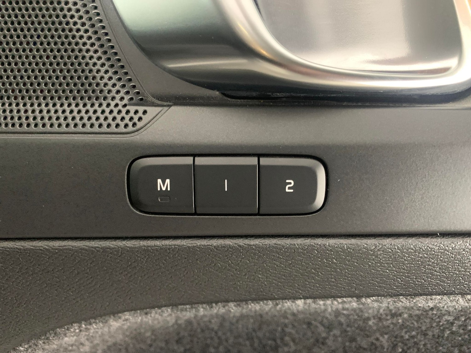 Used Volvo XC40 2022 for sale - 77076083: Photo 21