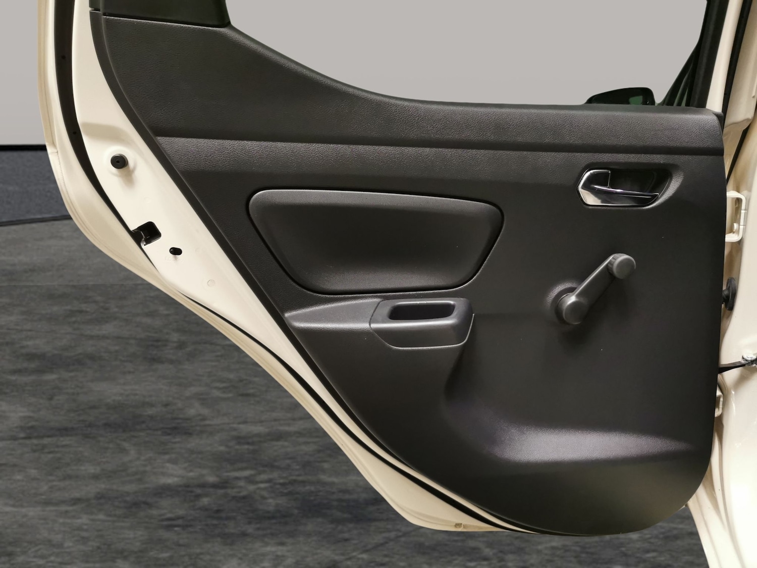 Used Nissan Micra 2017 for sale - 77951073: Photo 25