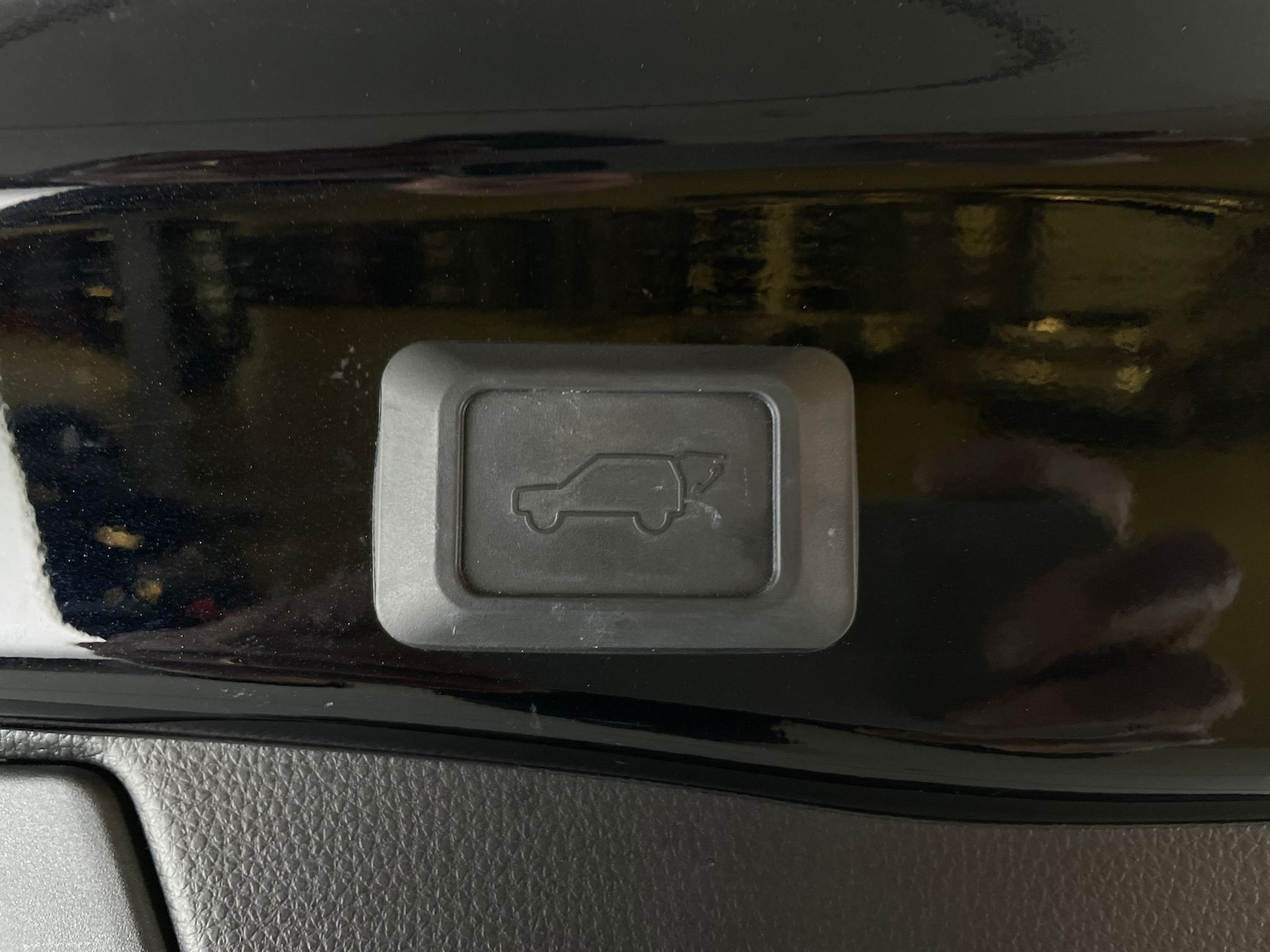 Used Toyota RAV4 2021 for sale - 76946494: Photo 14