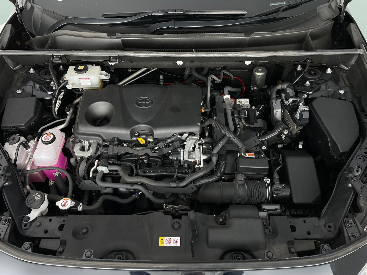 Used Toyota RAV4 2021 for sale - 76946494: Photo 40