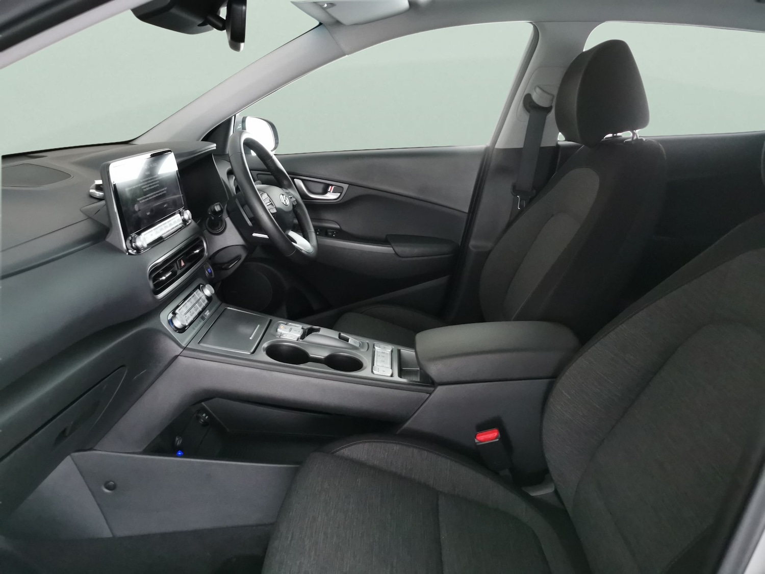 Used Hyundai KONA 2021 for sale - 77760306: Photo 4