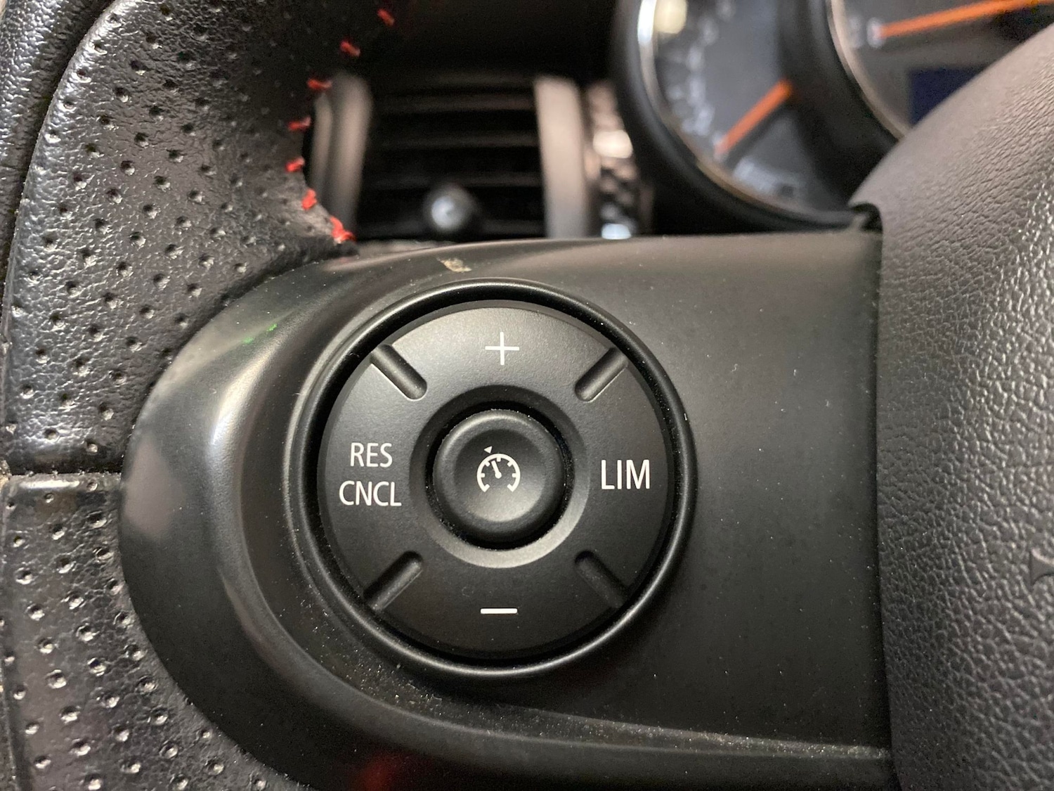 Used MINI Hatch 2017 for sale - 78212323: Photo 17