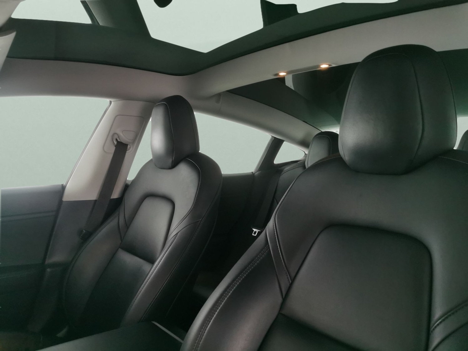 Used Tesla Model 3 2020 for sale - 76980605: Photo 5