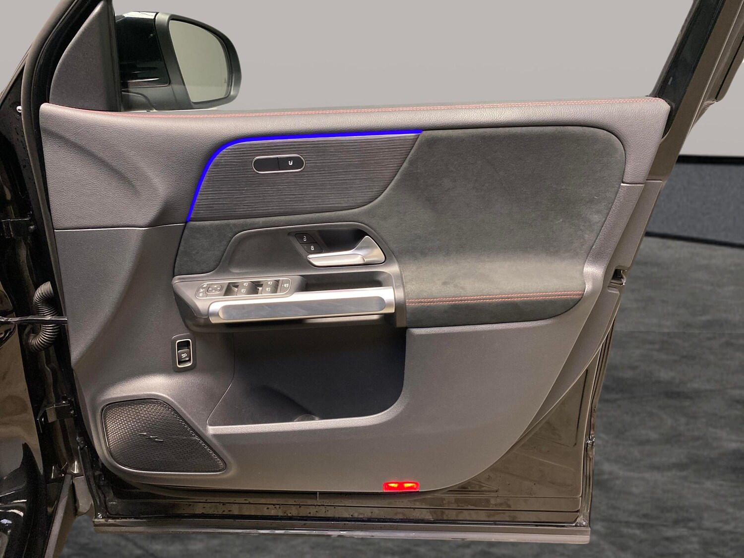 Used Mercedes-Benz EQB 2023 for sale - 78118465: Photo 31